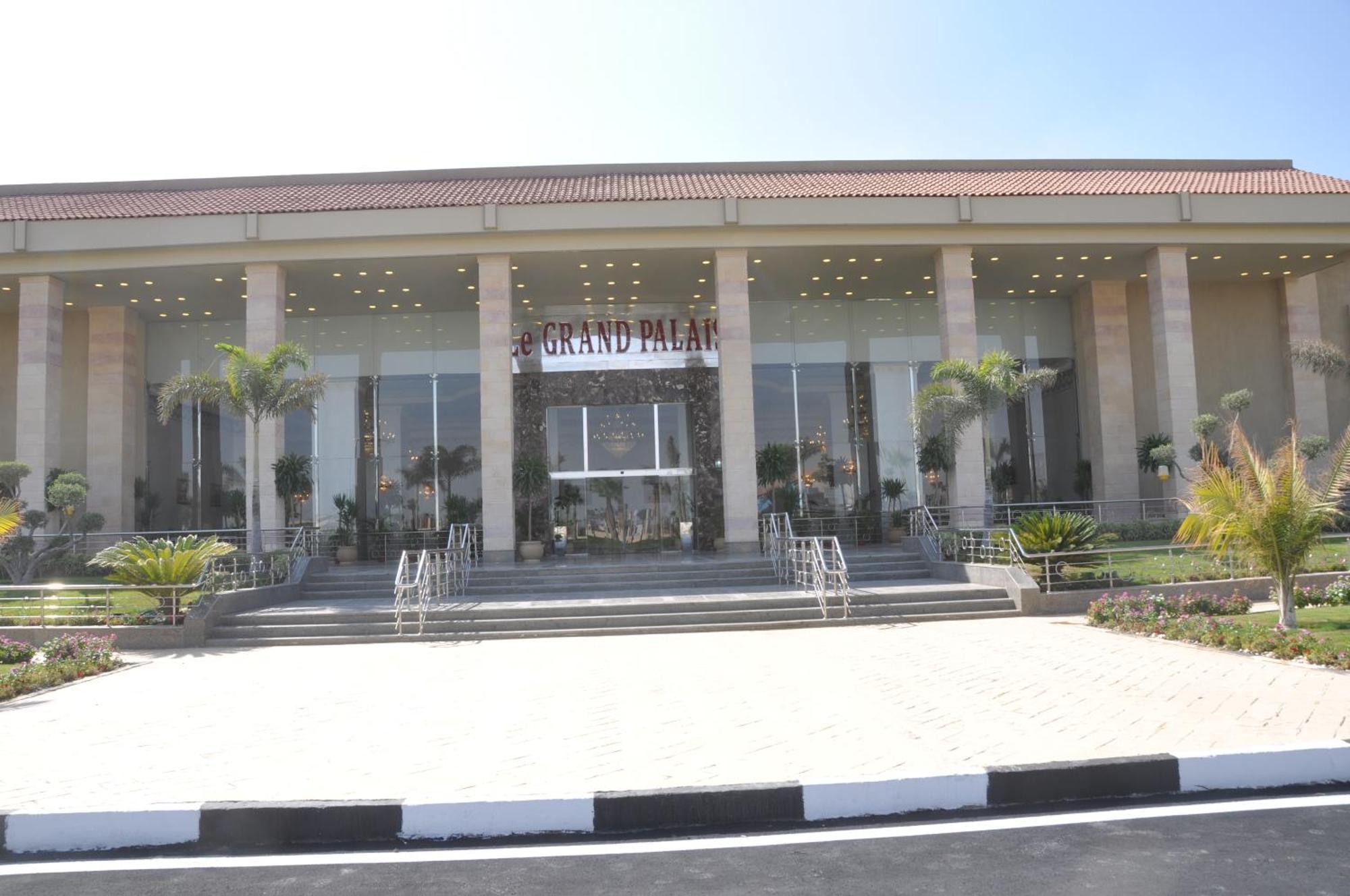 Tolip El Fairouz Hotel Ismailia Exterior photo